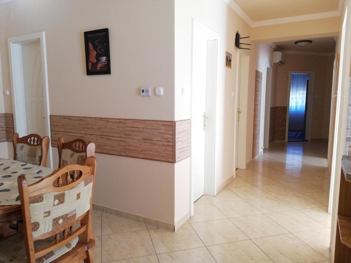 Imola Es Andrea Apartmanhaz Hajdúszoboszló Exteriör bild