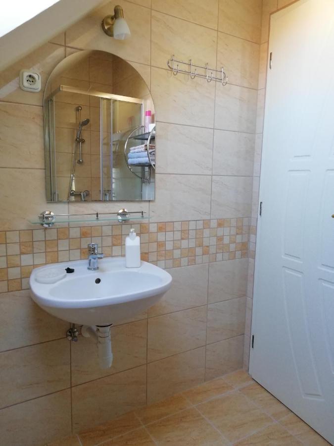 Imola Es Andrea Apartmanhaz Hajdúszoboszló Exteriör bild