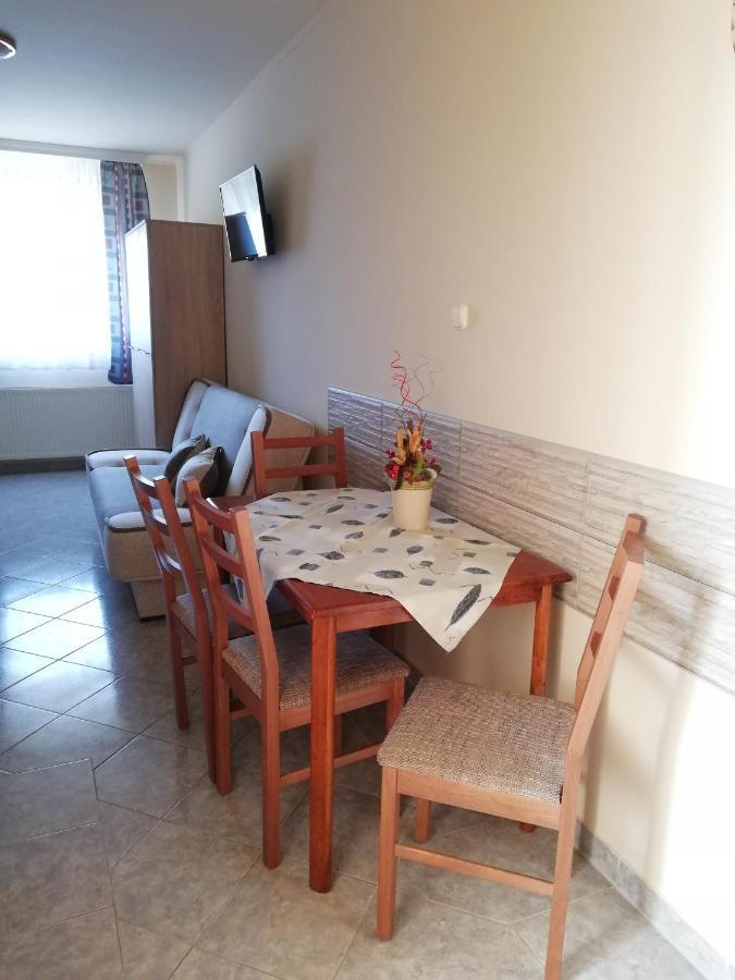 Imola Es Andrea Apartmanhaz Hajdúszoboszló Exteriör bild